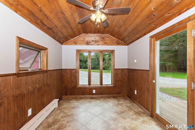 150 Paper Mill Road, Lisbon, CT 06351