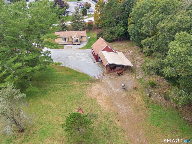 150 Paper Mill Road, Lisbon, CT 06351