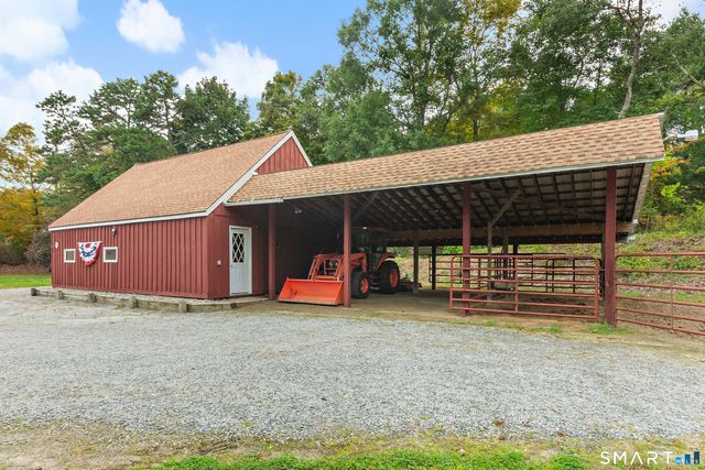 150 Paper Mill Road, Lisbon, CT 06351
