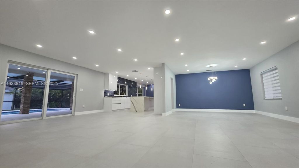 10540 SW 125th St, Miami, FL 33176