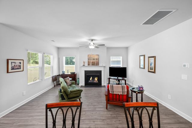 221 Vickery Road, Woodruff, SC 29388