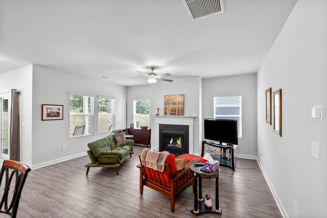 221 Vickery Road, Woodruff, SC 29388
