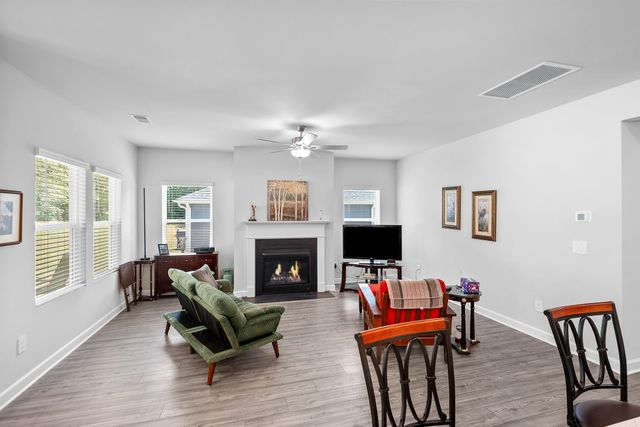 221 Vickery Road, Woodruff, SC 29388
