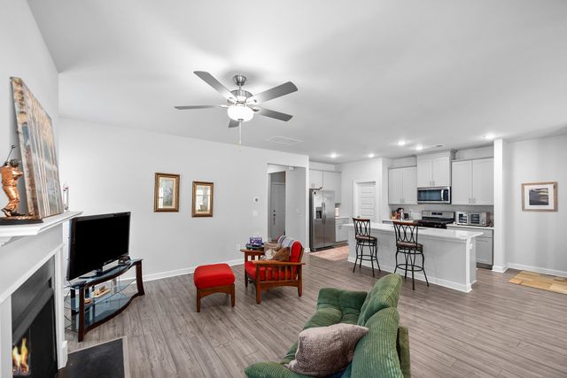 221 Vickery Road, Woodruff, SC 29388