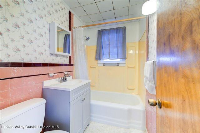 2492 Old Kings Road, Catskill, NY 12414