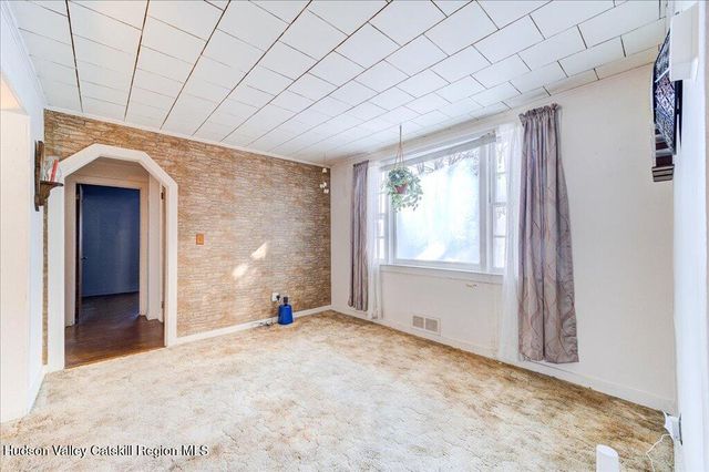 2492 Old Kings Road, Catskill, NY 12414