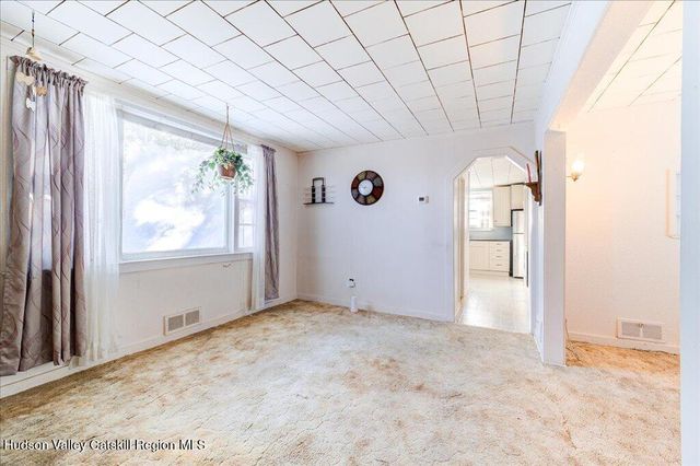 2492 Old Kings Road, Catskill, NY 12414