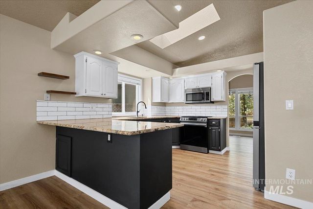 3824 W Aspen Creek Ct, Meridian, ID 83642