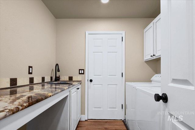 3824 W Aspen Creek Ct, Meridian, ID 83642