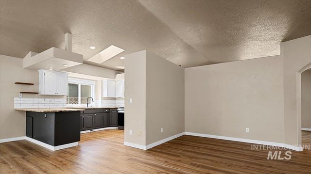 3824 W Aspen Creek Ct, Meridian, ID 83642