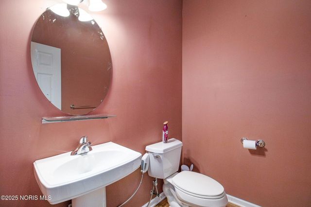 13925 Sherman White Road, Swanton, OH 43558