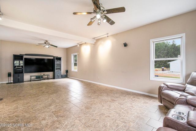 13925 Sherman White Road, Swanton, OH 43558