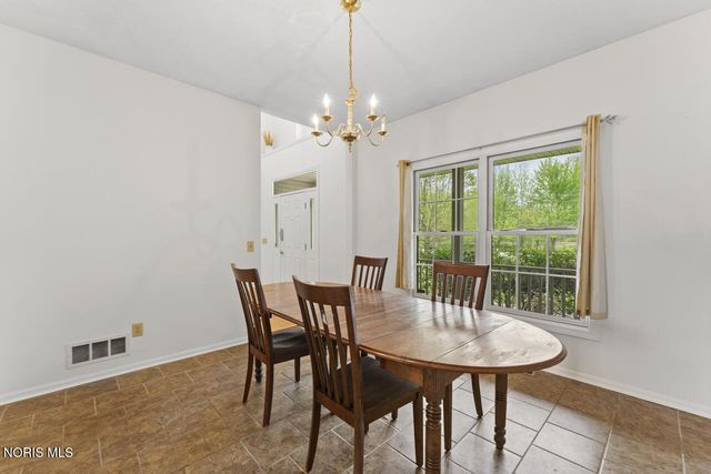 13925 Sherman White Road, Swanton, OH 43558