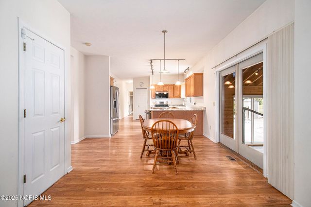 13925 Sherman White Road, Swanton, OH 43558