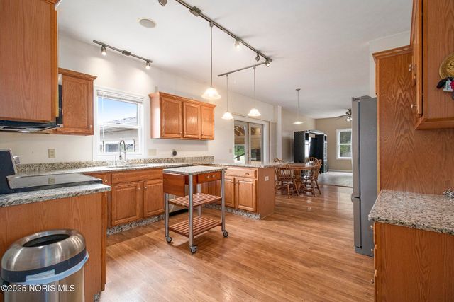 13925 Sherman White Road, Swanton, OH 43558