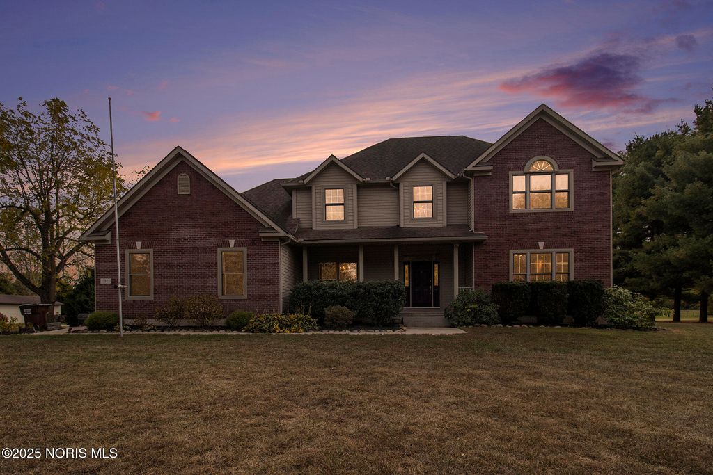 13925 Sherman White Road, Swanton, OH 43558