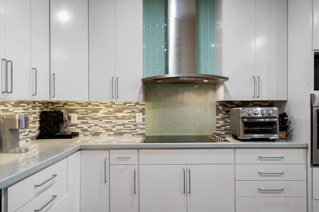 1519 Roaring Springs Lane, Pasadena, TX 77586