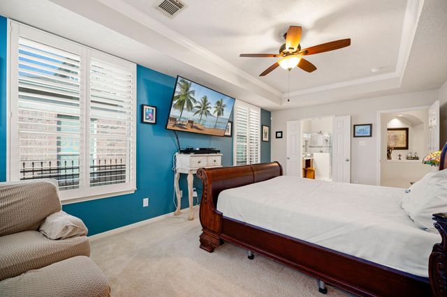 1519 Roaring Springs Lane, Pasadena, TX 77586