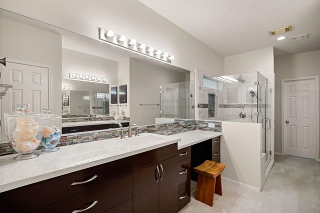 1519 Roaring Springs Lane, Pasadena, TX 77586