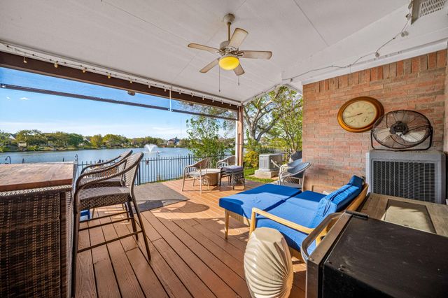 1519 Roaring Springs Lane, Pasadena, TX 77586