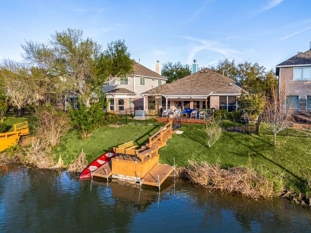 1519 Roaring Springs Lane, Pasadena, TX 77586