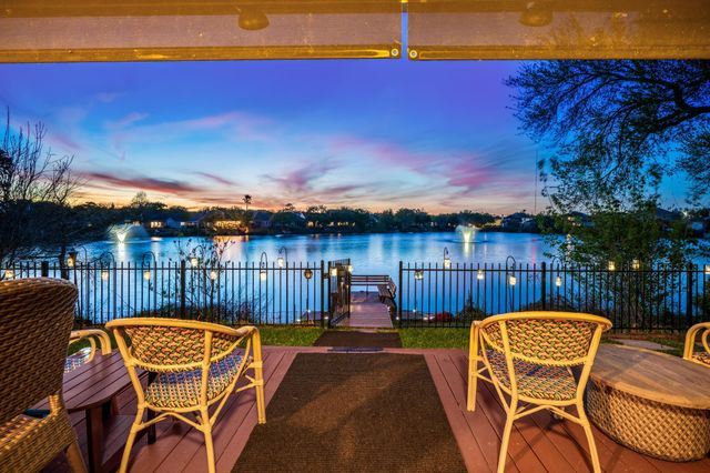 1519 Roaring Springs Lane, Pasadena, TX 77586