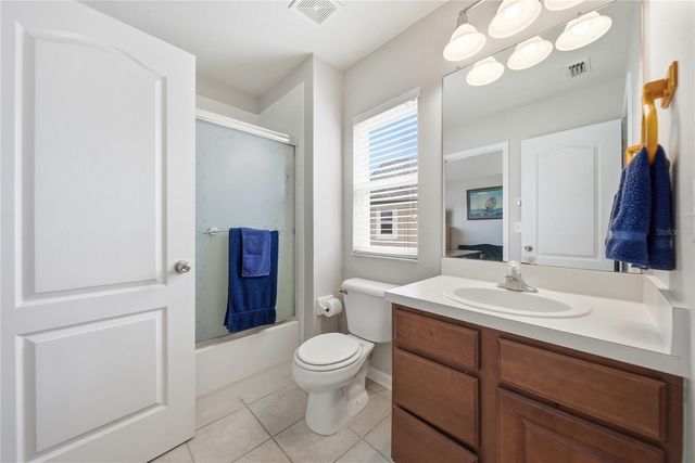 2528 GLENRISE PLACE, Wesley Chapel, FL 33544