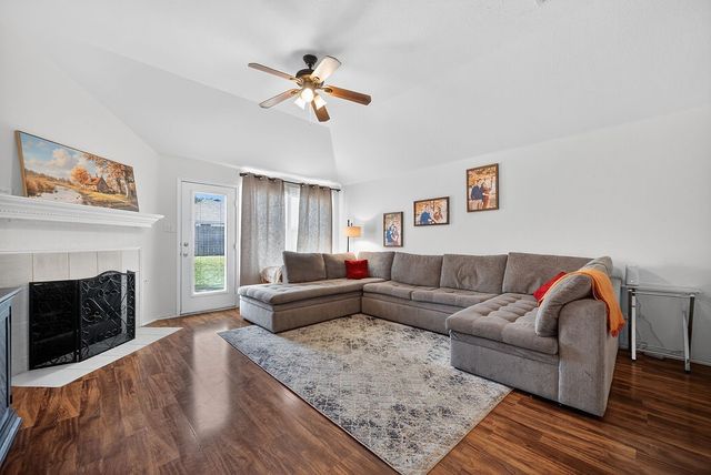 1245 Mountain Peak Drive, Fort Worth, TX 76052