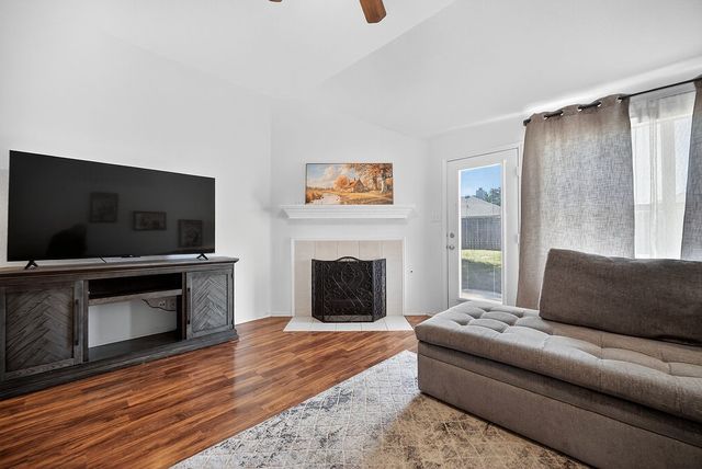 1245 Mountain Peak Drive, Fort Worth, TX 76052