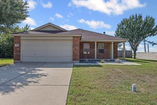 1516 Paint Brush DR, Lockhart, TX 78644