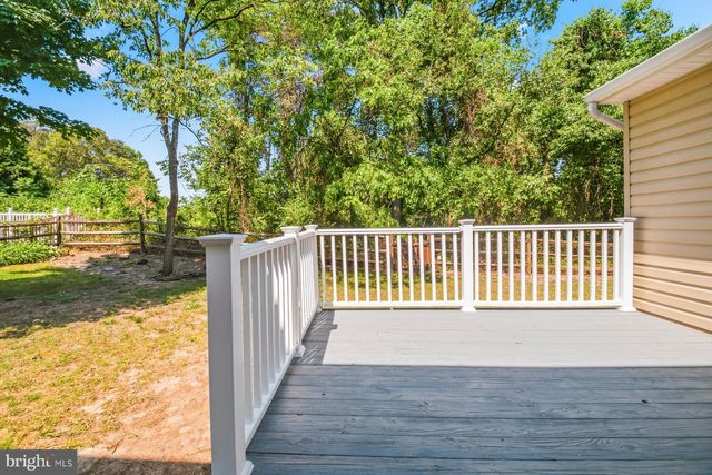 1214 MARKHAM LN, Pasadena, MD 21122