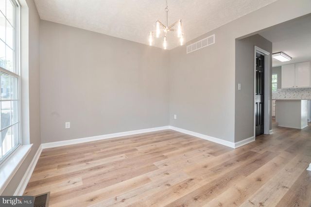 1214 MARKHAM LN, Pasadena, MD 21122
