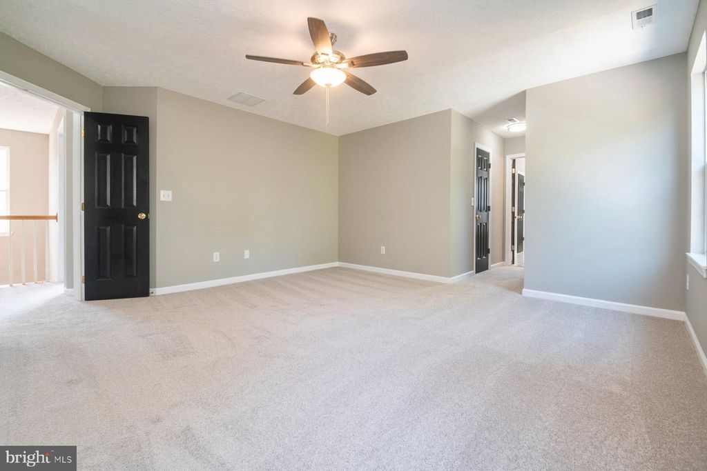 Image 20 of property listing at 1214 MARKHAM LN, Pasadena, MD 21122
