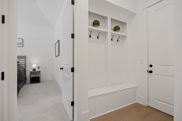 1012 Sinatra Dr, Nolensville, TN 37135