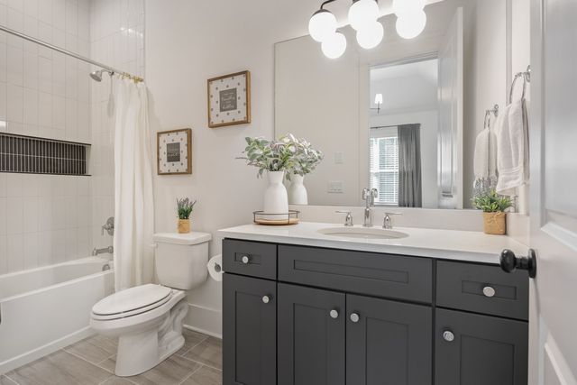 1012 Sinatra Dr, Nolensville, TN 37135