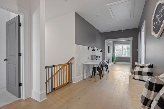 1012 Sinatra Dr, Nolensville, TN 37135