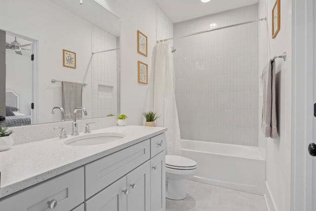 1012 Sinatra Dr, Nolensville, TN 37135