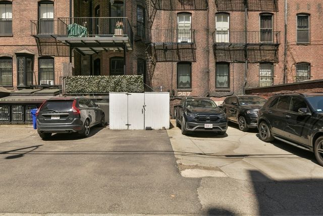 249 Beacon St PH, Boston, MA 02116