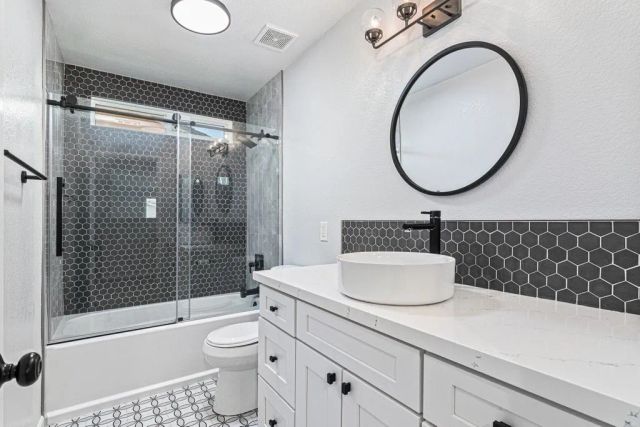 32614 Via Perales, Temecula, CA 92592