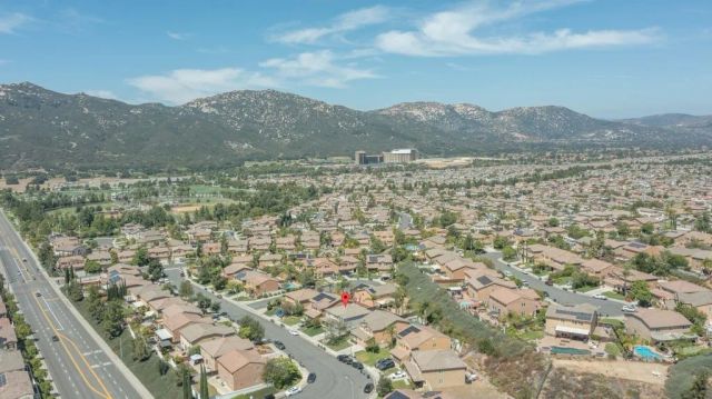32614 Via Perales, Temecula, CA 92592