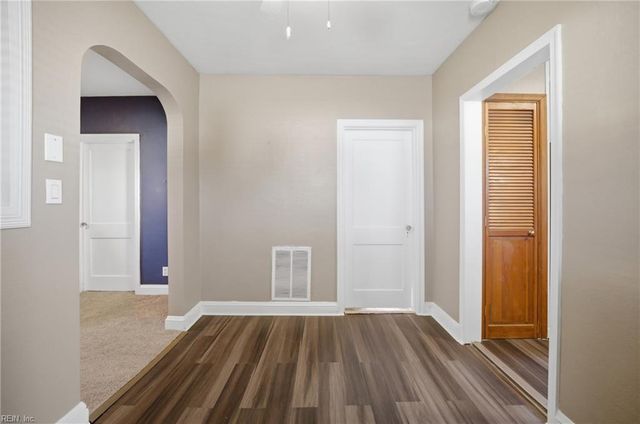 3521 Essex CIR, Norfolk, VA 23513