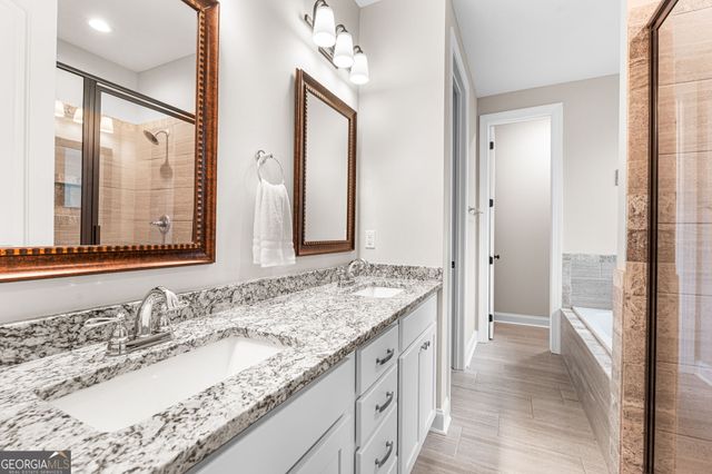 208 Susannes Retreat, Perry, GA 31069