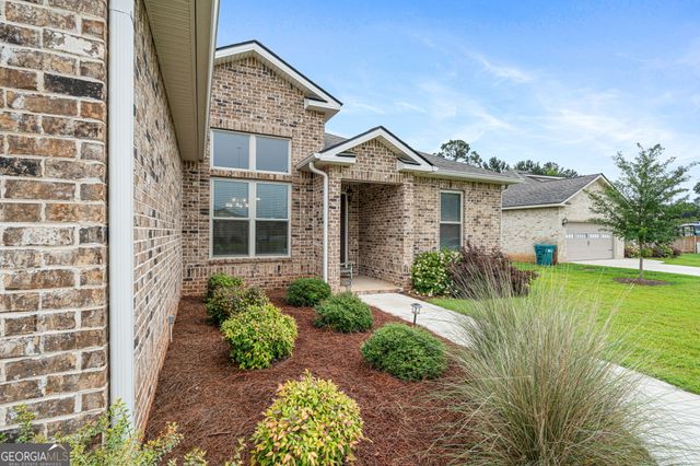 208 Susannes Retreat, Perry, GA 31069