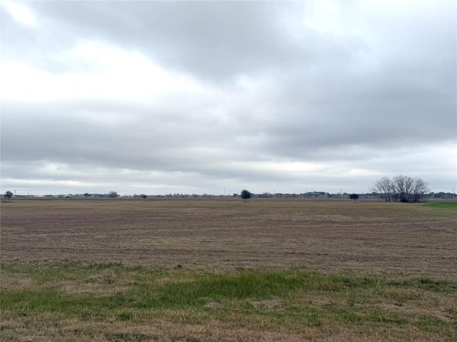 323 Prairie Switch Road, El Campo, TX 77437