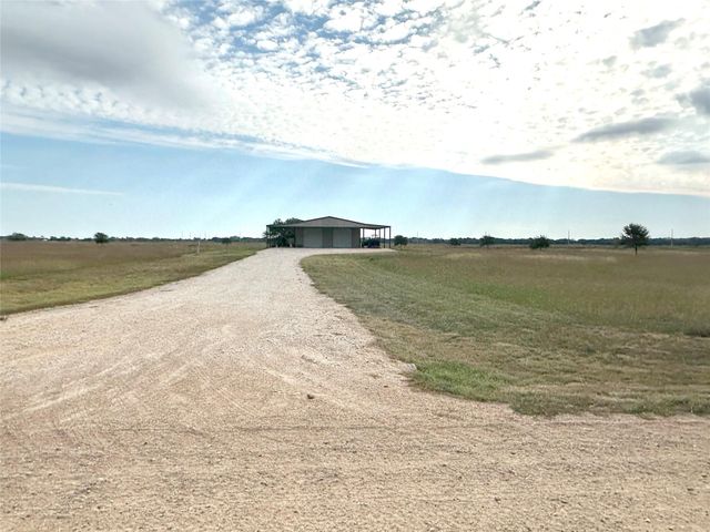 323 Prairie Switch Road, El Campo, TX 77437