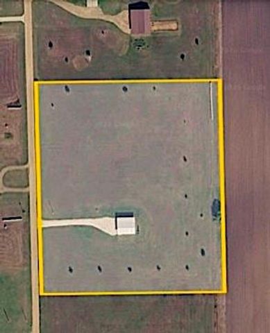 323 Prairie Switch Road, El Campo, TX 77437