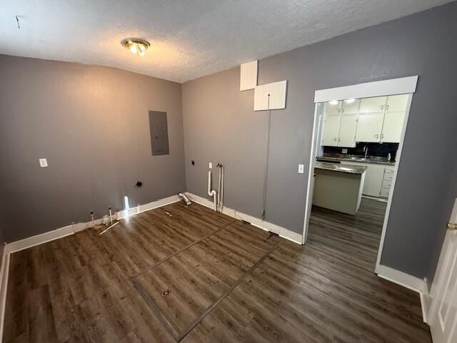 1000 LOCUST ST, Boonville, MO 65233