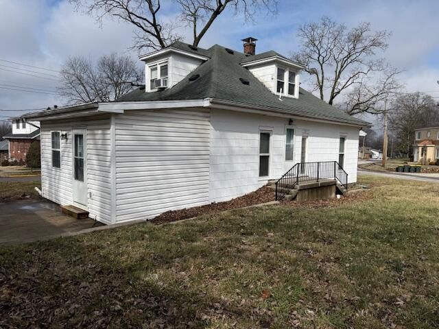 1000 LOCUST ST, Boonville, MO 65233