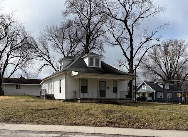 1000 LOCUST ST, Boonville, MO 65233