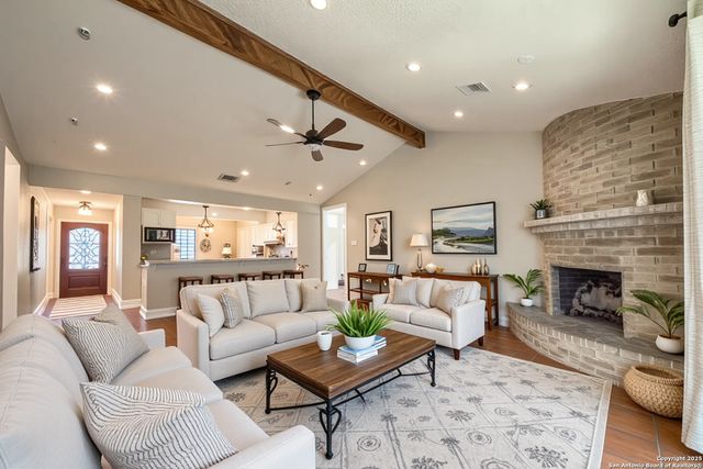 1734 Mountjoy, San Antonio, TX 78232